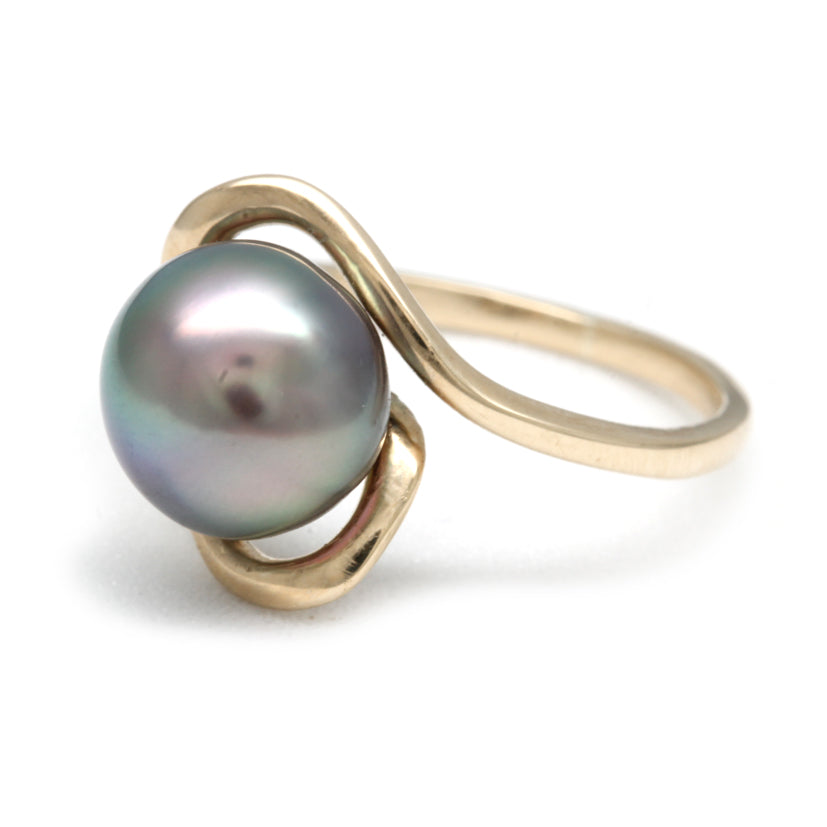 Multicolored Cortez Pearl on 14K Gold Ring
