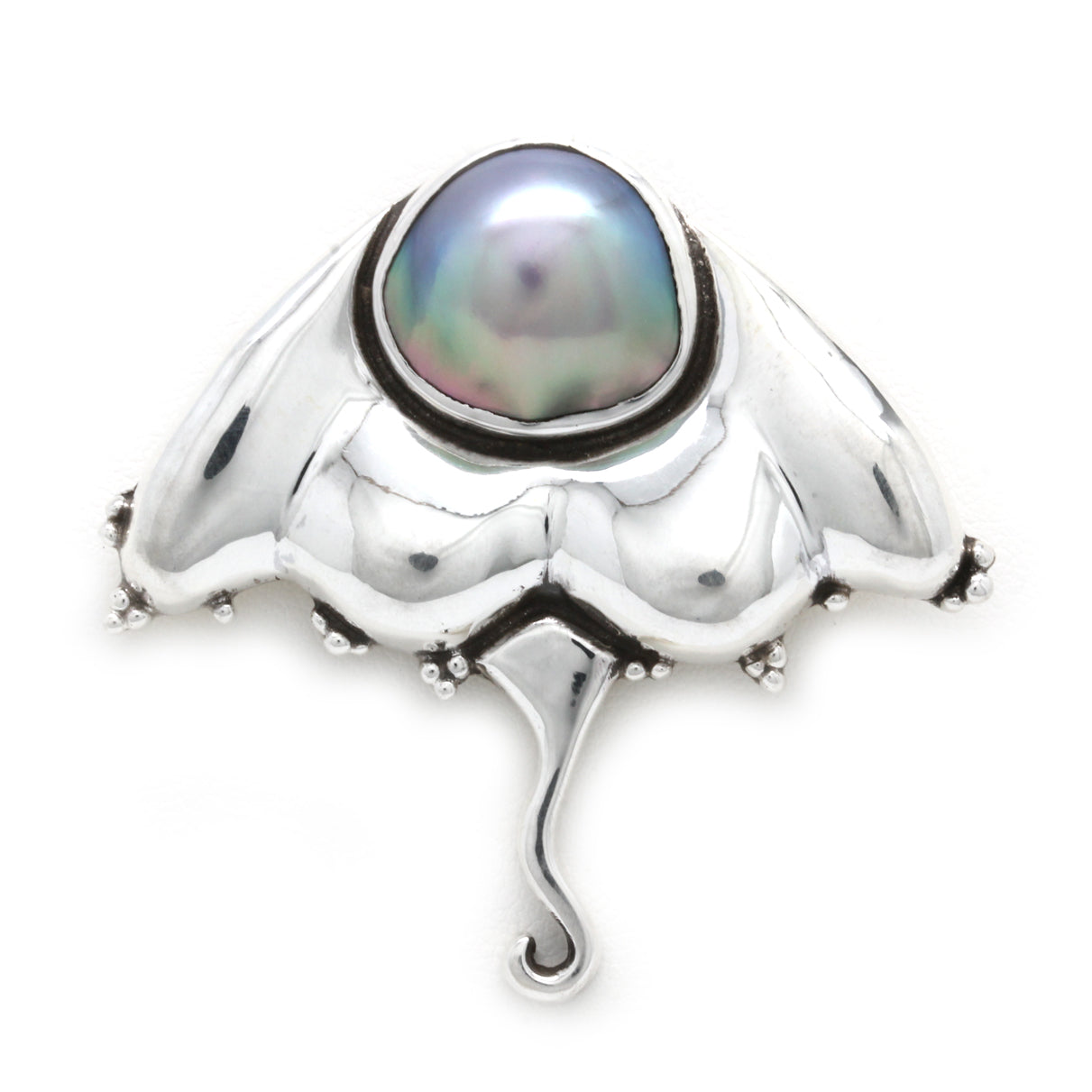 "Stingray" Silver Brooch/Pendant with Cortez Pearl by Priscila Canales