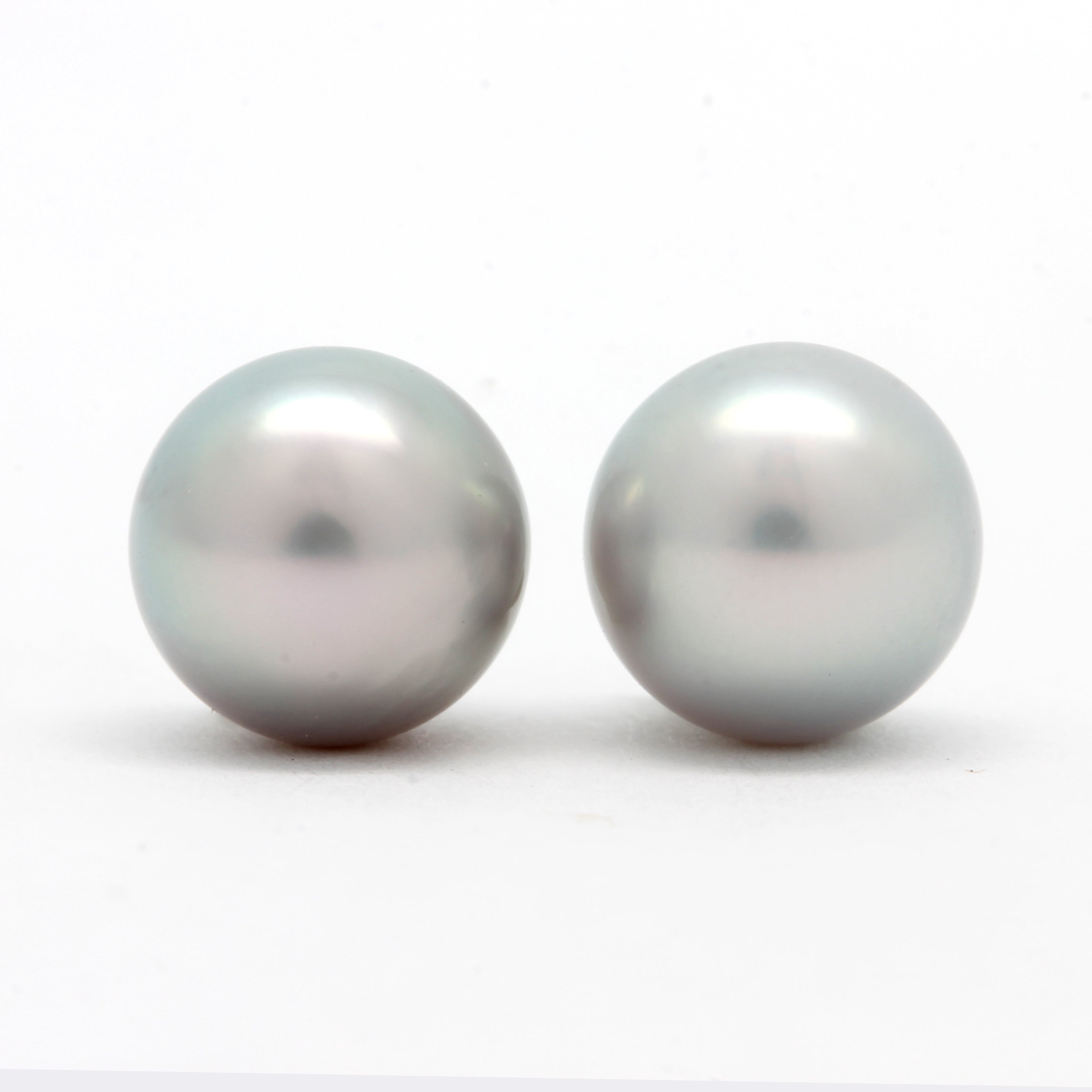 Pair of 8.5 mm Cortez Pearls